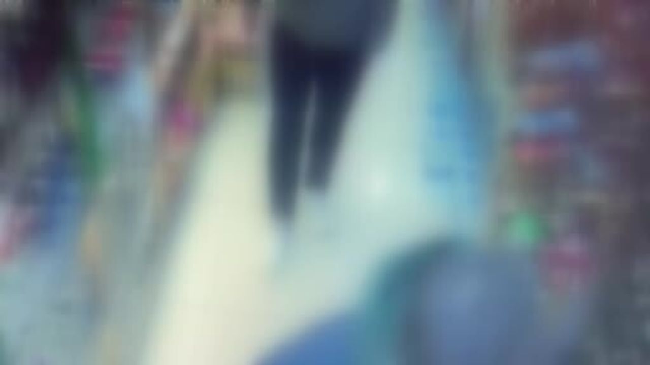 Eskişehir'de Marketten Bin 350 TL'lik Alkollü İçecek Hırsızlığı Kamera Kaydında