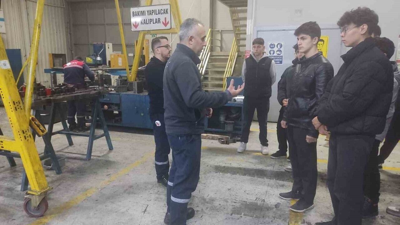 Eskişehir'de Meslek Lisesi Öğrencilerinin Yerli Üretim ve Teknoloji Ziyaretleri