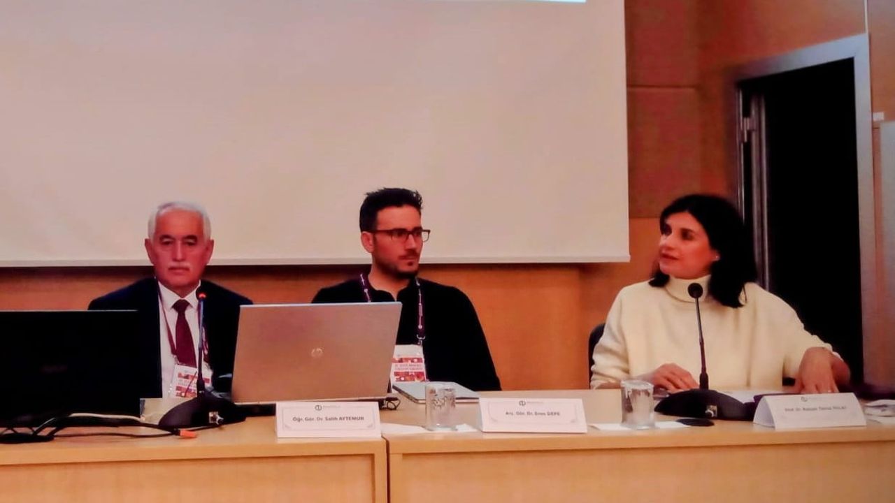 Evliya Çelebi’nin Gizli Kimliği: Uyvar’da 'Uyvar Defterdarı Şeyhi Mehmed' Keşfi