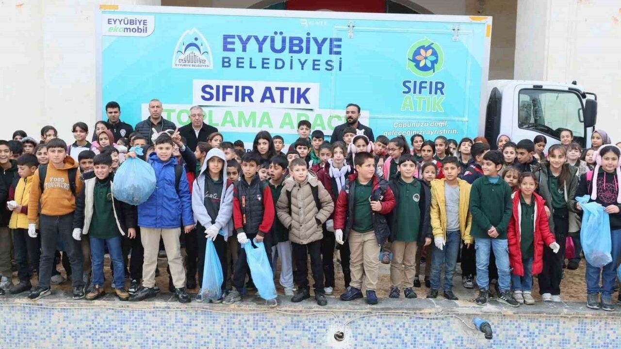 Eyyübiye Belediyesi'nden Öğrencilere Temizlik ve Sıfır Atık Eğitimi