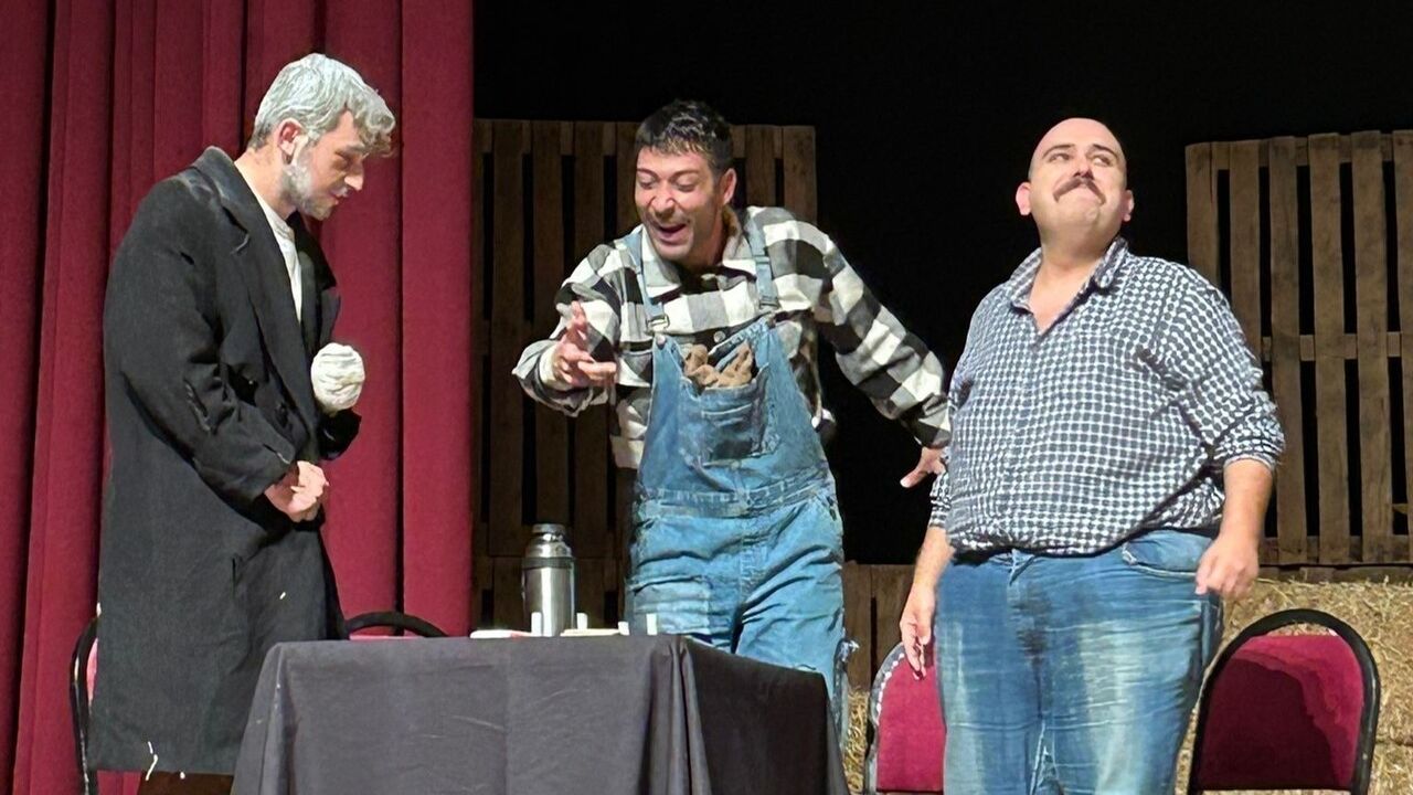 Fareler ve İnsanlar Yıldız Kenter Sahnesi'nde — Muğla'da Duygu Dolu Gösteri