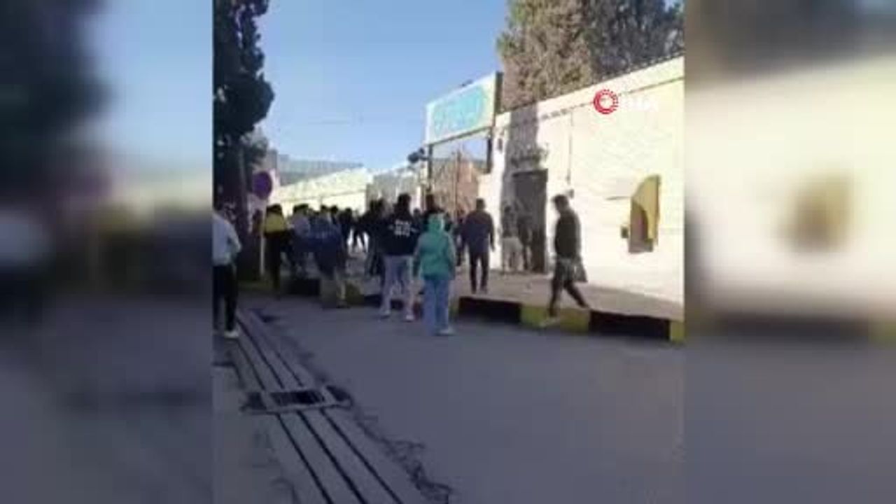 Fesa'da Kaymakamlık Binasına Saldırı: 4 Gözaltı, 3 Polis Yaralı