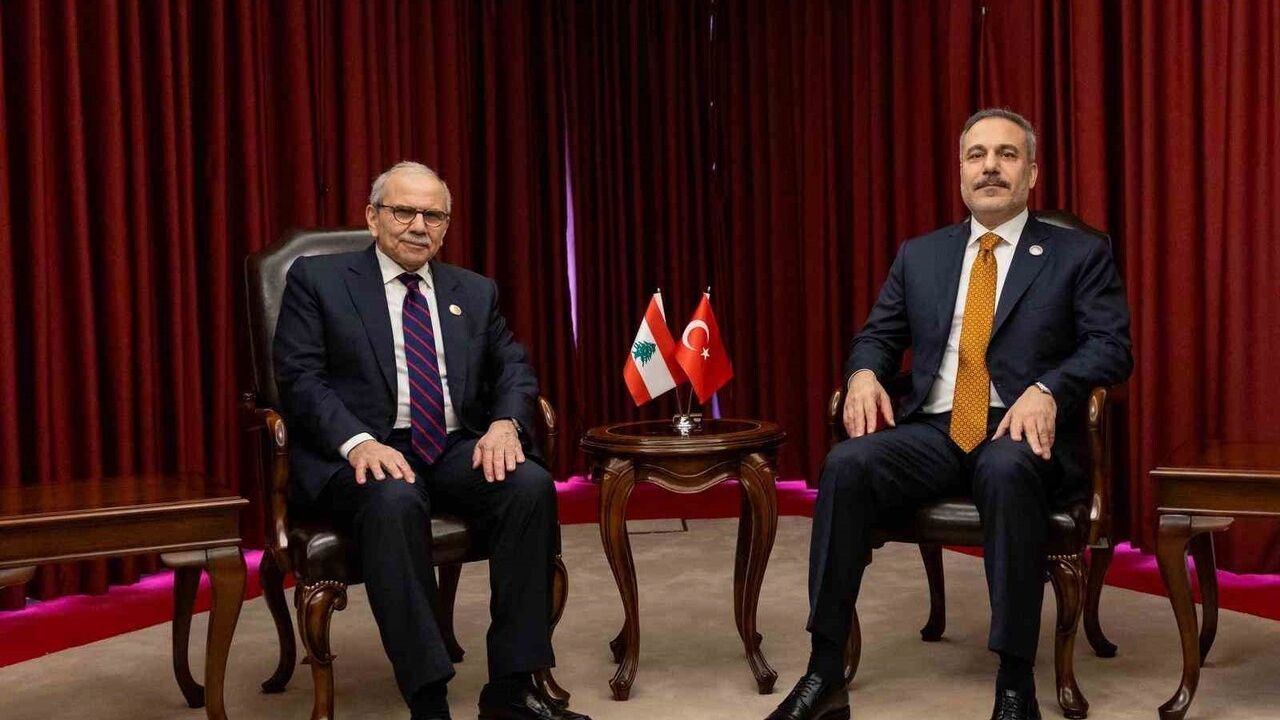 Fidan, 23. Doha Forumu'nda Lübnan Başbakanı Nawaf Salam ile Görüştü