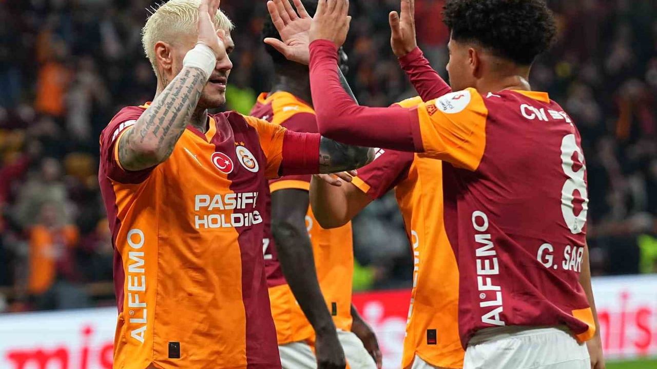 Galatasaray'ın İç Sahadaki Yenilmezlik Serisi 27 Maça Ulaştı