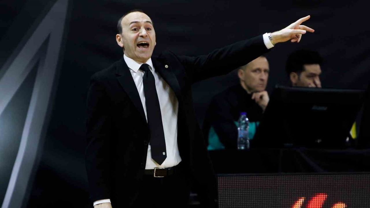 Galatasaray, Yakup Sekizkök ile Yollarını Ayırdı