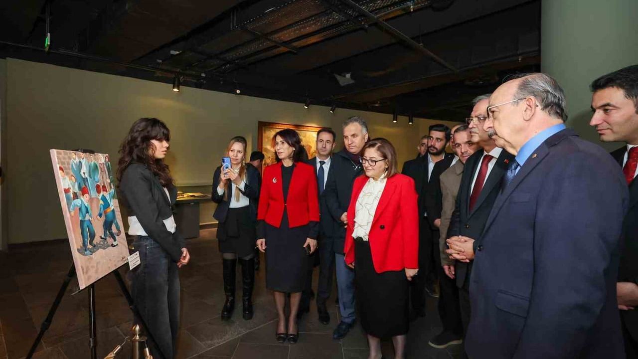 Gaziantep’te 25 Aralık Sergileri: Kahraman Emmioğlu ve Panorama'da Kurtuluş