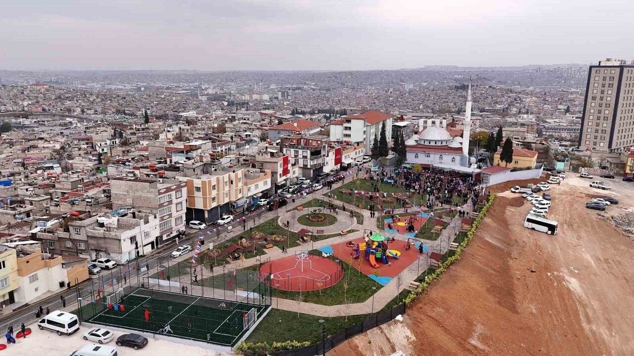 Gaziantep'te 6 bin 321 metrekare Mithat Paşa Parkı açıldı — Hayat Projesi ile yeni yaşam alanı