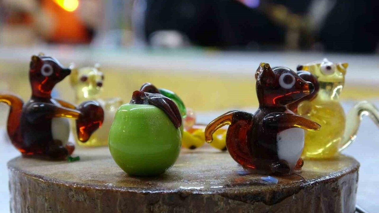 Gaziantep'te 800 Derecede Cam Sanatı: Halil Karaduman Merkezi'nde Kadın Atölyesi