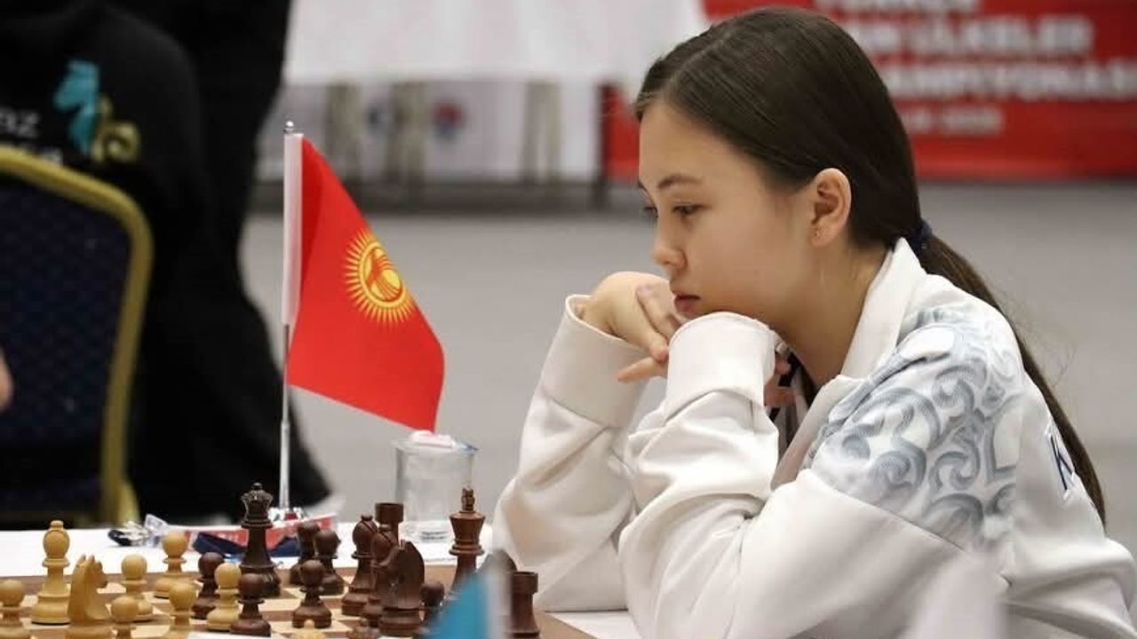 Gaziantep'te Çifte Satranç Şöleni: 2025 Türkiye ve Türkçe Konuşan Ülkeler Şampiyonaları