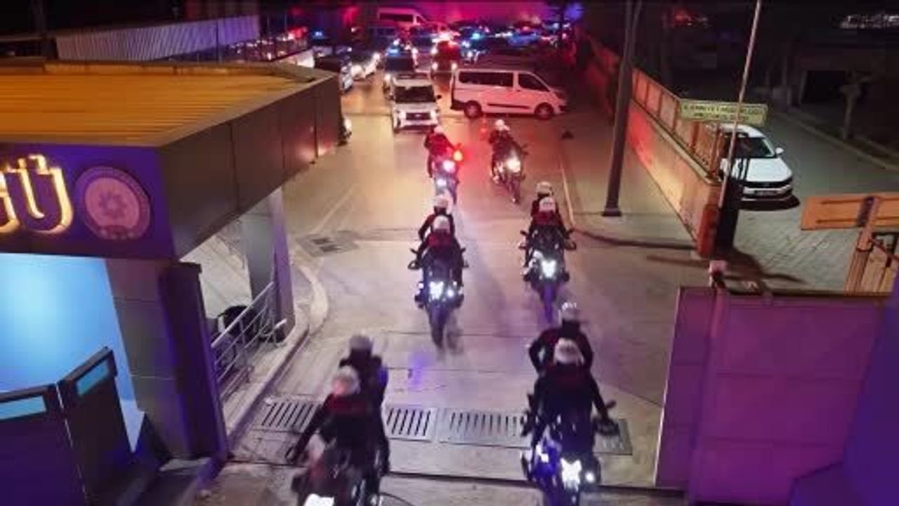 Gaziantep'te 'Huzur 27' Uygulaması: 71 Araca 797 bin 439 TL Ceza, 54 Aranan Şahıs Yakalandı