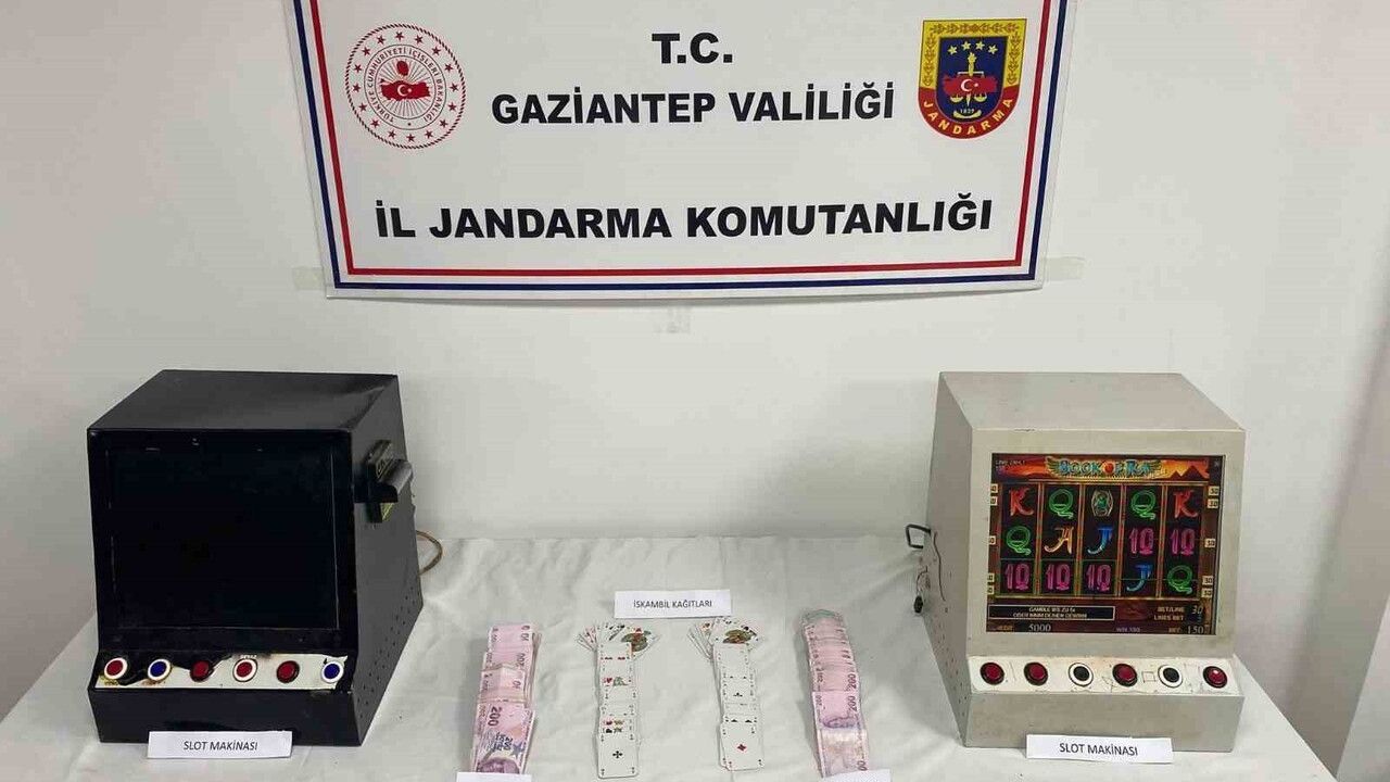 Gaziantep'te Jandarmadan Kumar Operasyonu: 9 Kişi Suçüstü Yakalandı
