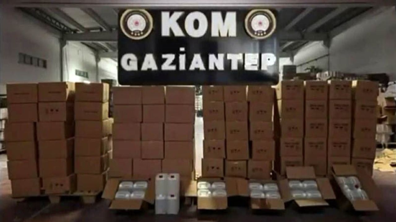 Gaziantep’te Yılbaşı Öncesi Operasyon: 4 bin 520 Litre Etil Alkol Ele Geçirildi