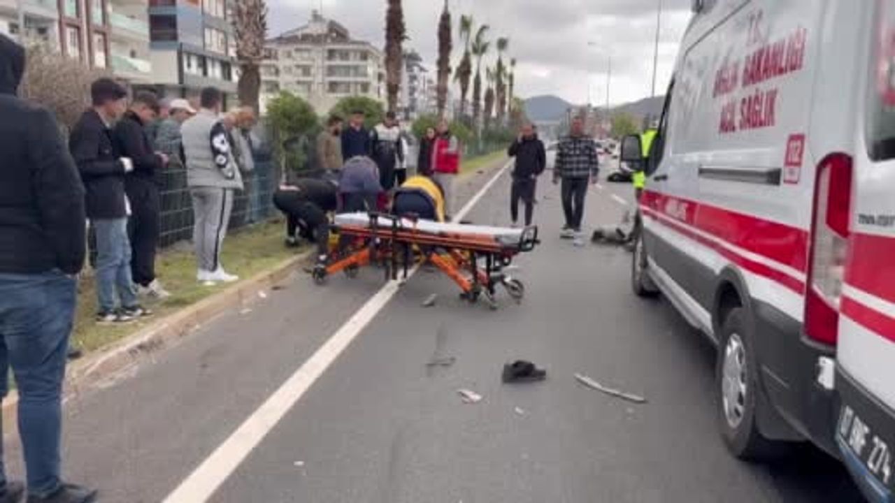 Gazipaşa'da Akülü Motosiklete Çarpan Otomobil: 1 Ölü