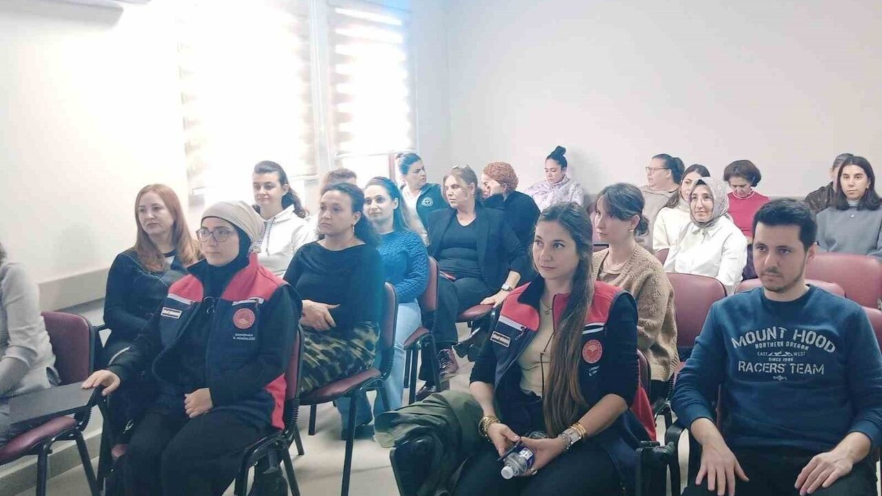 Gelibolu'da Kahverengi Kokarca Mücadelesi: Eğitimler Sürüyor