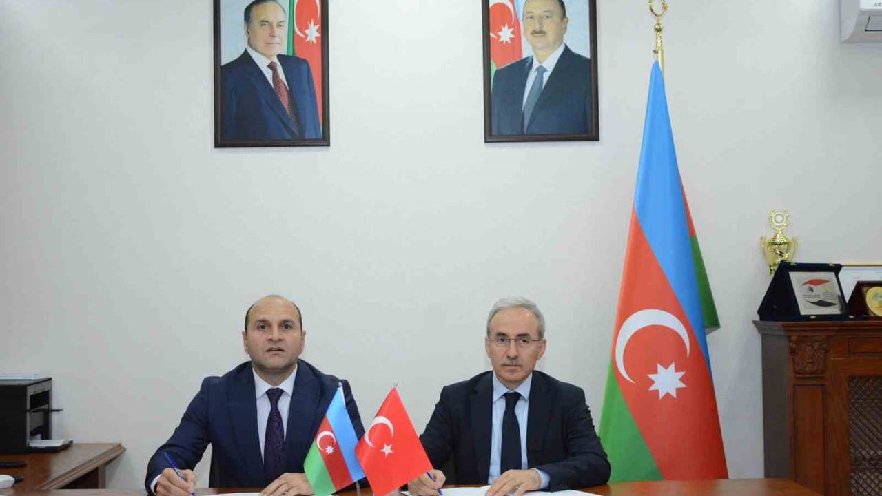 GİBTÜ Azerbaycan'da ATU ve İlahiyat Enstitüsü ile İş Birliği Anlaşması