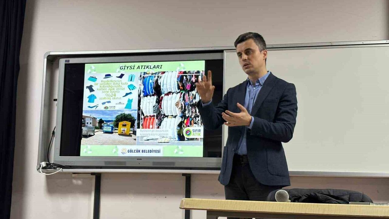 Gölcük'te Lise Öğrencilerine 'Sıfır Atık' Eğitimi