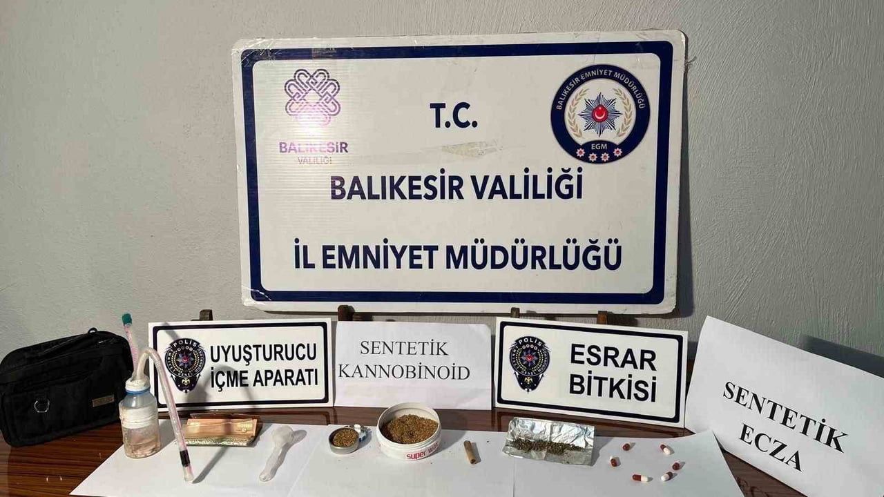Gönen’de Uyuşturucu Operasyonu: 3 Şüpheli Gözaltında, 57,6 Gram Ele Geçirildi