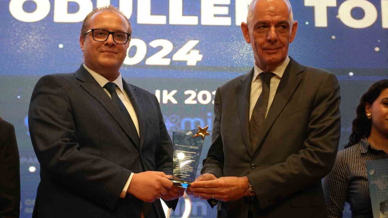 GOSB Teknopark'ta Ar-Ge, İnovasyon ve İhracat Başarıları Ödüllendirildi