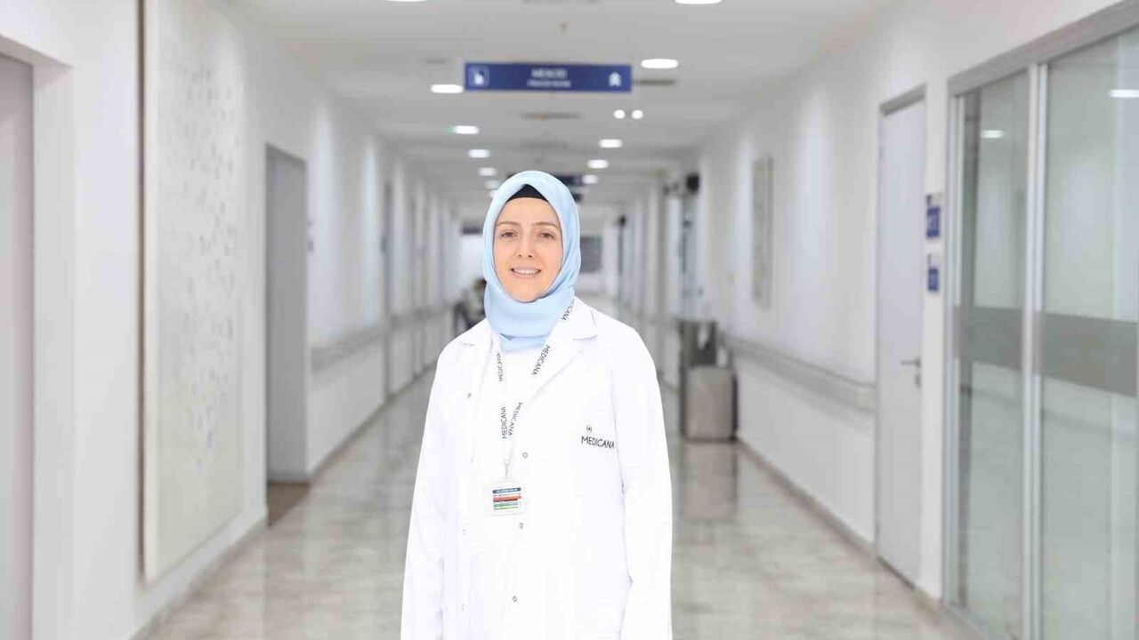 Göz Muayenesi: Nörolojik Hastalıkların Erken Tanısında Kritik Rol