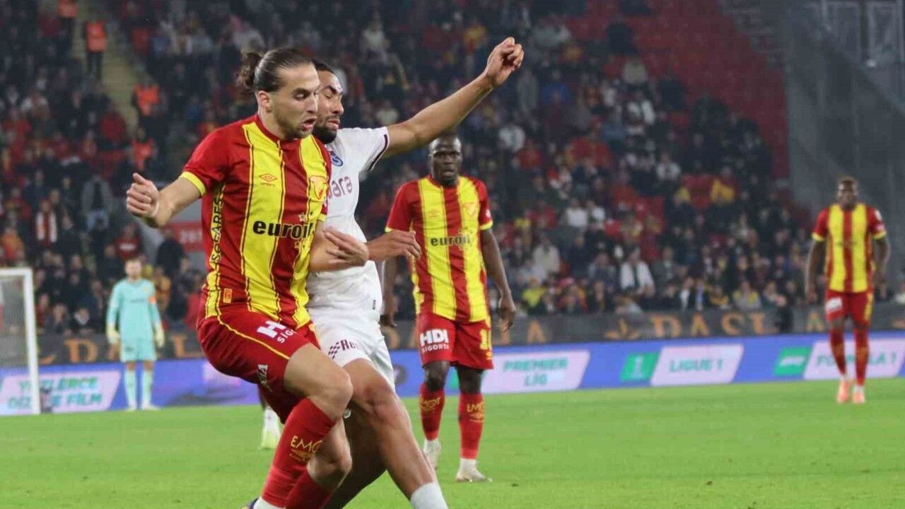 Göztepe 1-2 Trabzonspor — Muçi iki golle galibiyeti getirdi | Trendyol Süper Lig