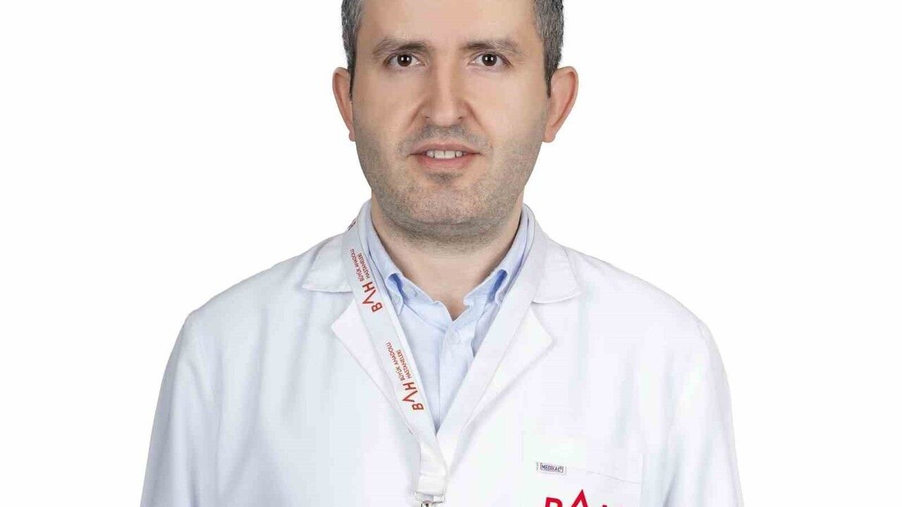 Günde Yarım Paketten Fazla Sigara İçenlere Uyarı: Gırtlak Kanserinde Erken Tanı