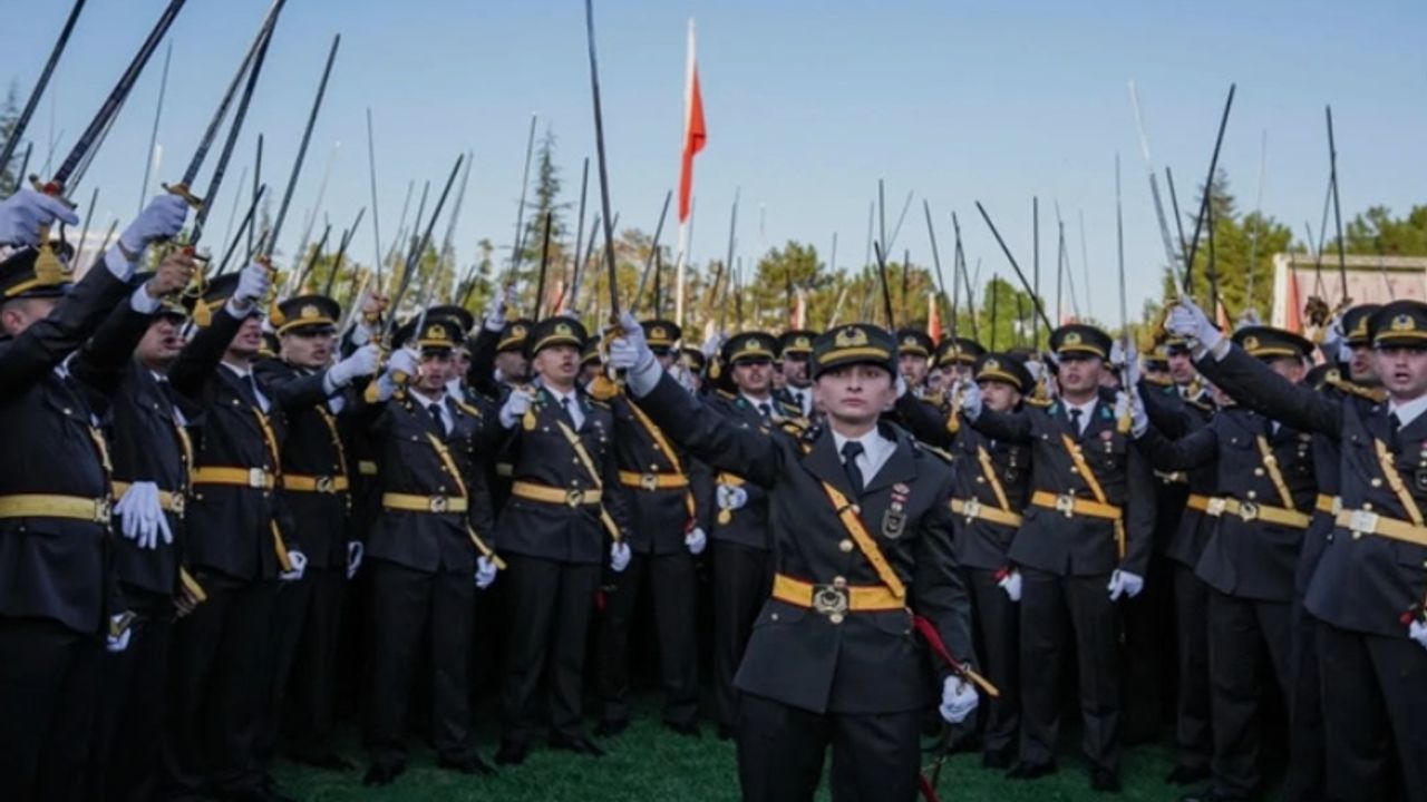 Güriş Holding'in Sahibi Kim? Ebru Eroğlu'nun Yeni Adresi ve Holdingin Faaliyetleri