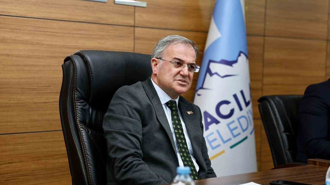 Hacılar Belediye Meclisi 2025'in Son Toplantısını Gerçekleştirdi