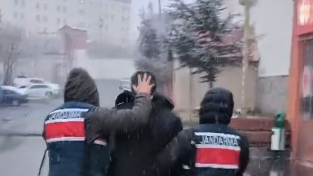 Hakkari'de 2 Firari Hükümlü Yüksekova'da Yakalandı