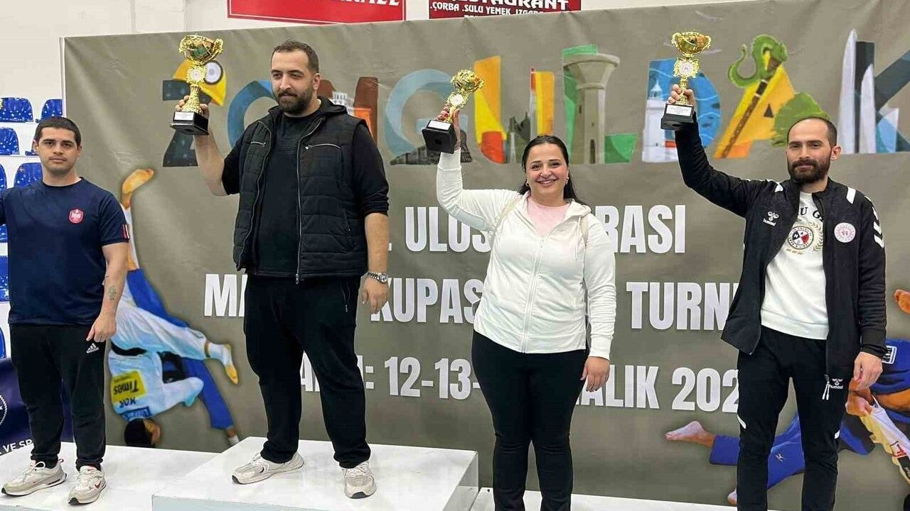 Hakkari Kadın Judo Takımı Türkiye Üçüncüsü — 9. Uluslararası Madenci Kupası