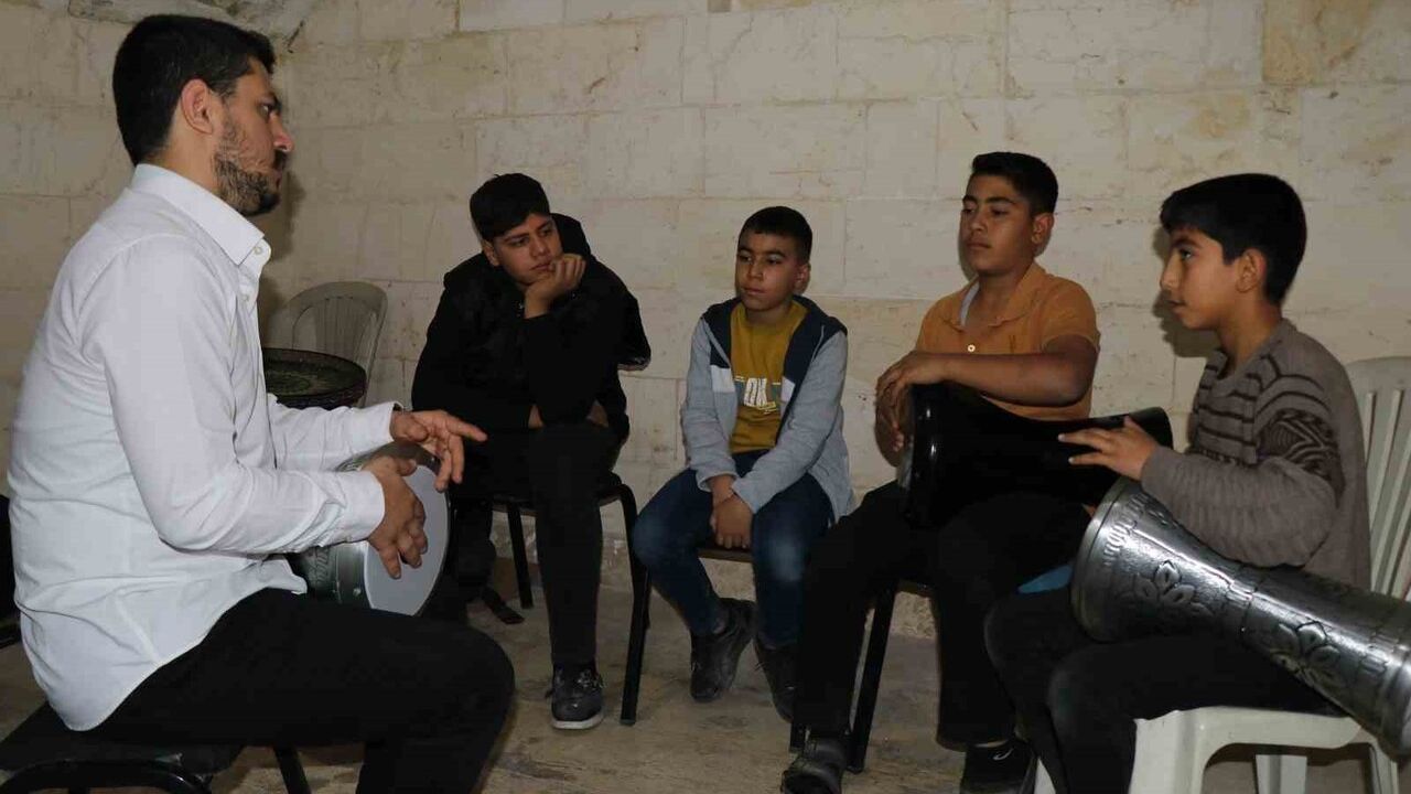 Haliliye Belediyesi'nin Ücretsiz Kültür ve Sanat Kurslarına Yoğun İlgi