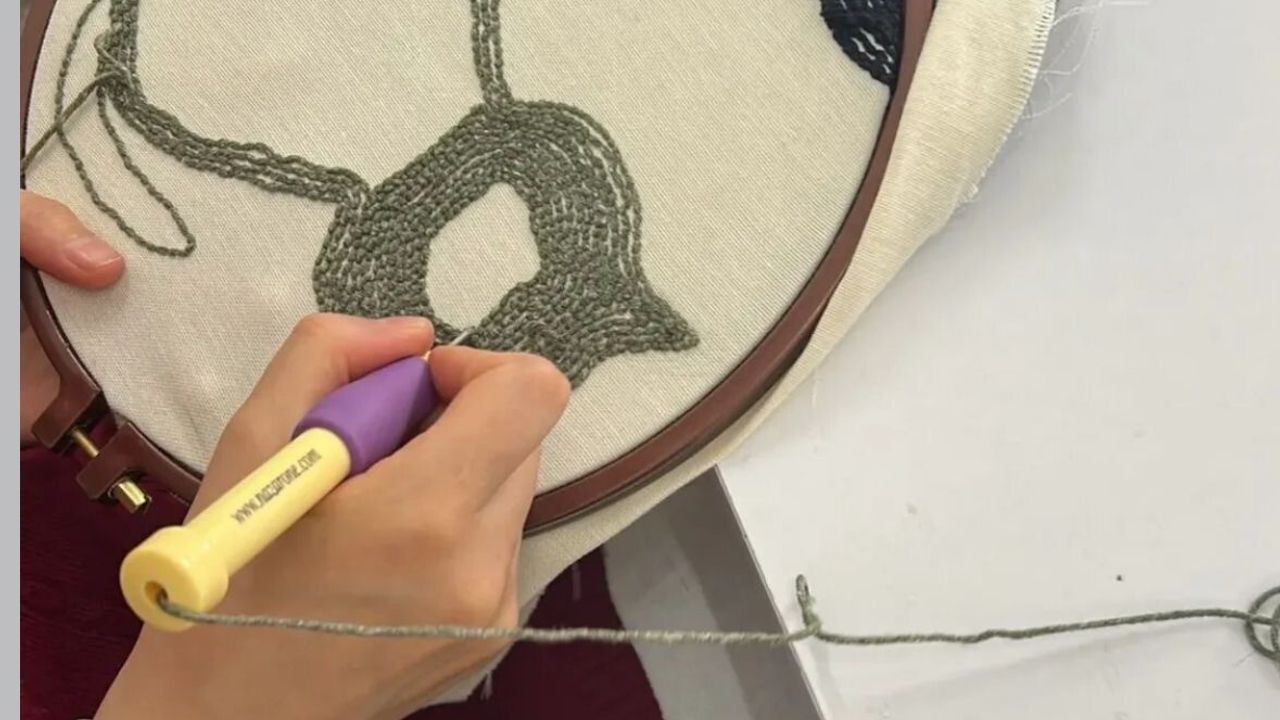 Hamur Aile Destek Merkezi'nde Kadın Kursları: El Sanatlarıyla Mesleki ve Sosyal Güçlenme