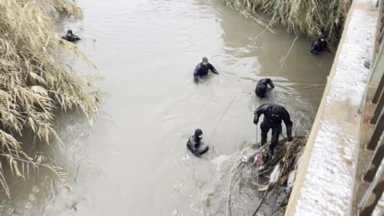 Harran'da sulama kanalında kaybolan sürücü için arama çalışmaları sürüyor