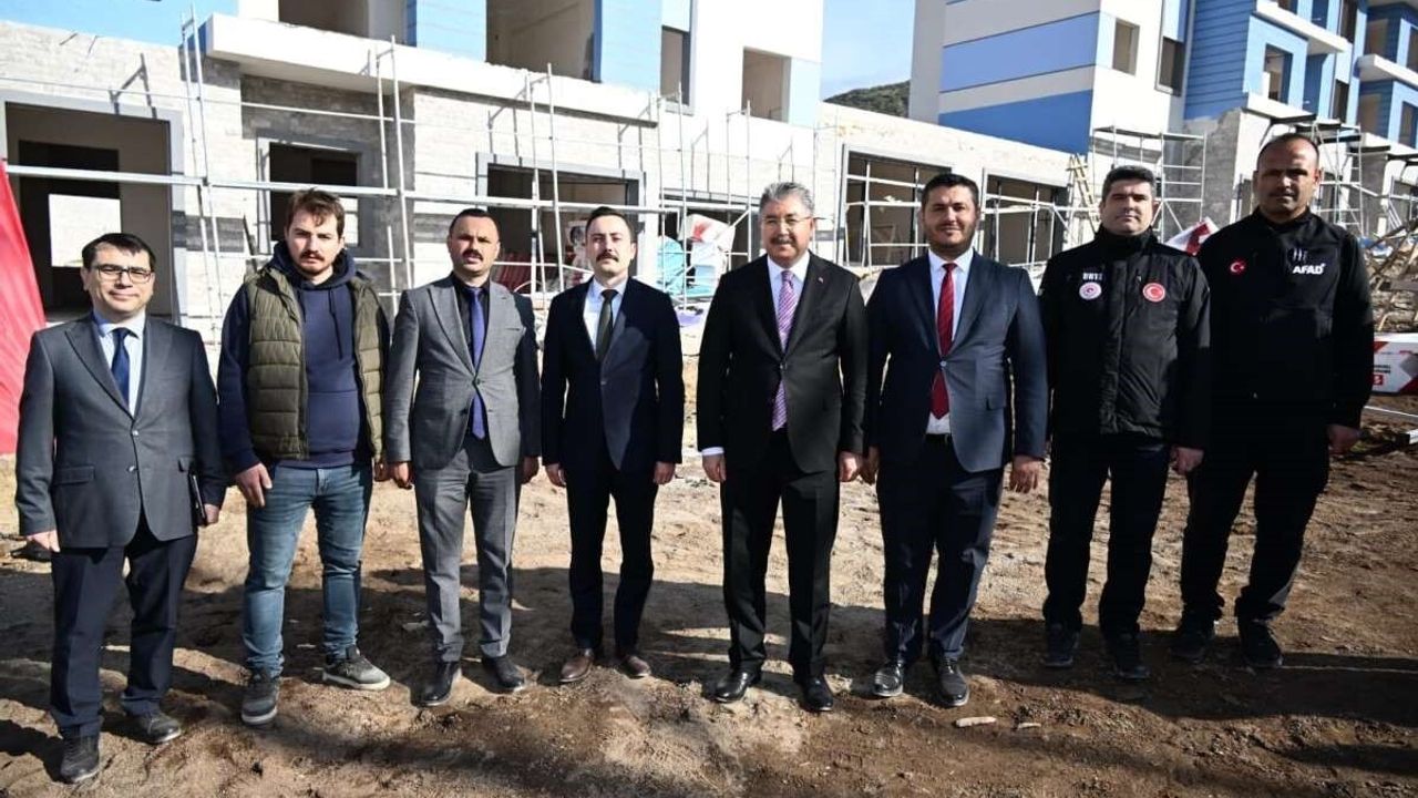 Hasanbeyli'de Deprem Sonrası Dönüşüm: 70 İşyeri, 68 Konut, 600 Kişilik Cami