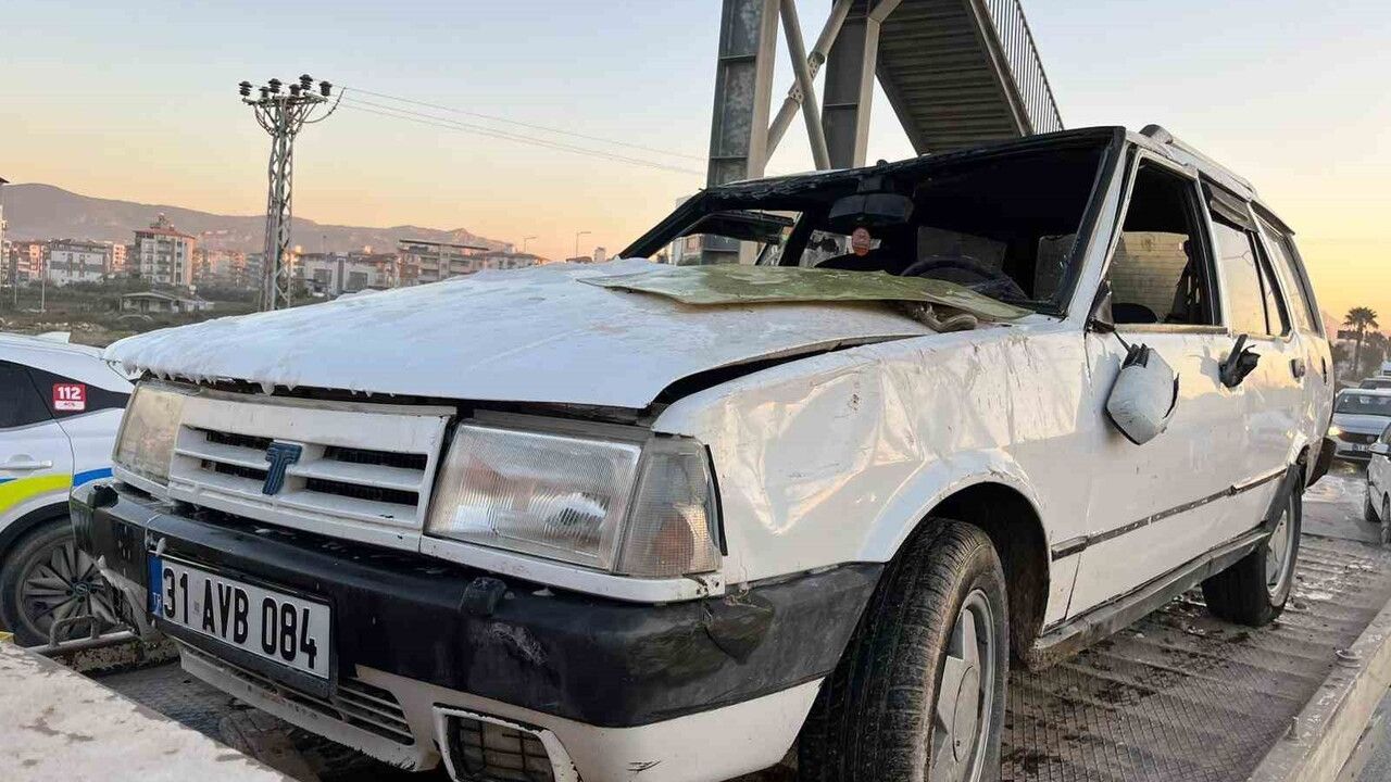 Hatay'da Tofaş Takla Attı — Sürücü Yaralandı