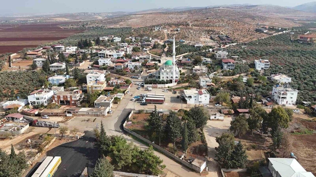Hatay'ın Yıldız Mahallesi: 880 Kişinin Soyadı Yıldız, İkinci İsimle Çözüm