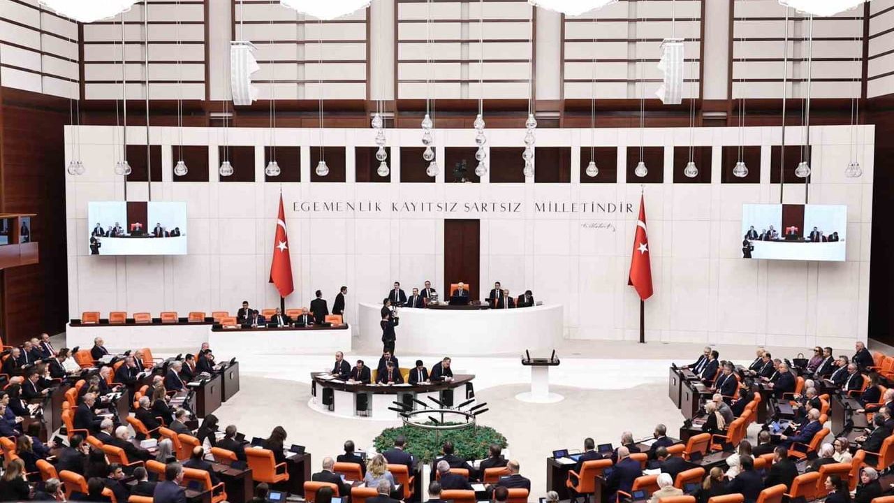 Hatipoğlu: 2026 Yılı Bütçe Kanunu Milletimize Hayırlı Olsun