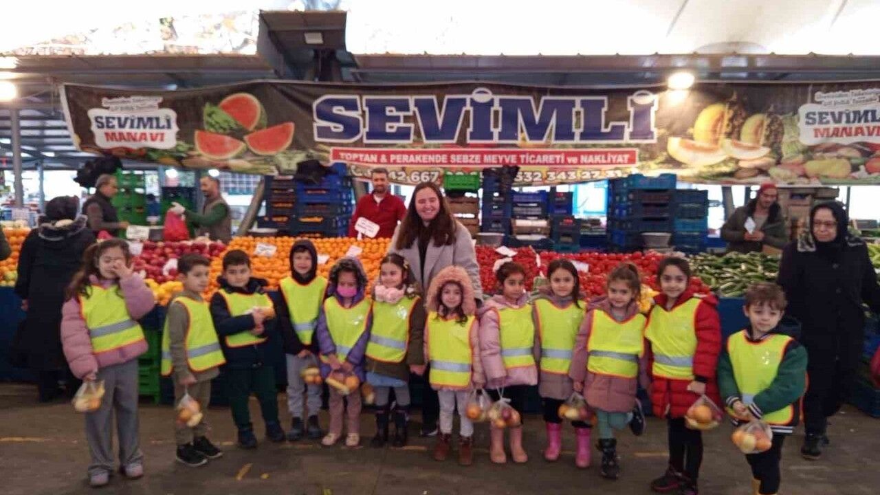 Hayriye-Hayrullah Saki Anaokulu'ndan Yerli Malı Haftası'na Anlamlı Ziyaret