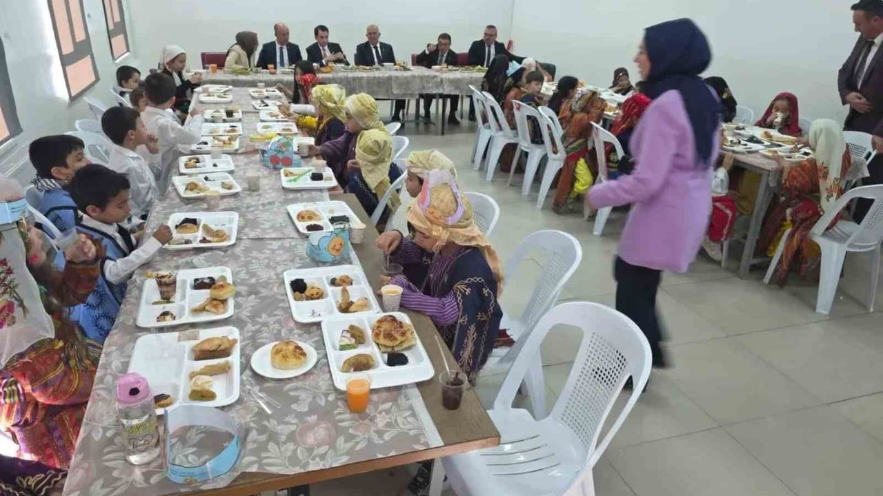 Hisarcık’ta Yerli Malı Haftası: Öğrencilere Yerli Üretimin Ekonomiye Katkısı Anlatıldı