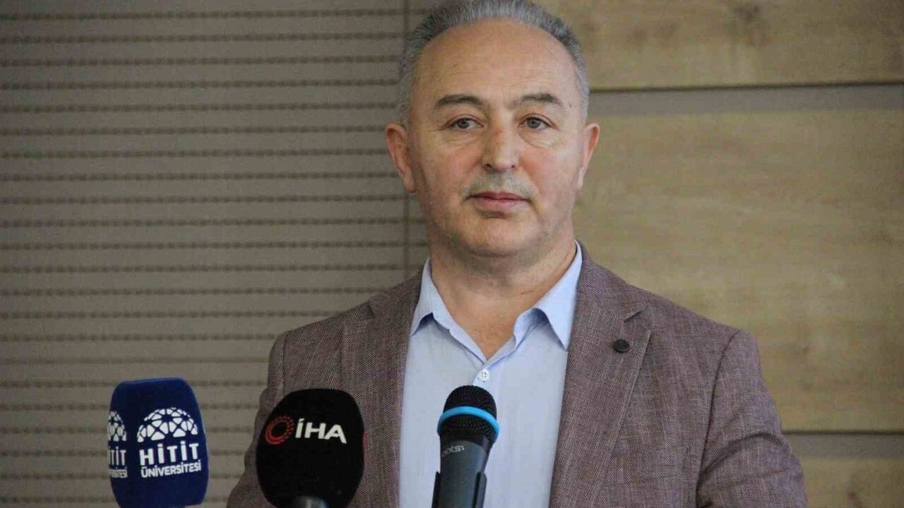 Hitit Üniversitesi'nde Ulusal Kadın ve Aile Sempozyumu başladı — 108 bildiri