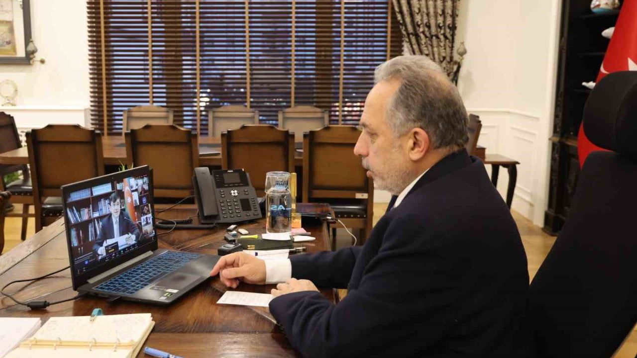 Hizmet Madalyası Sahibi Başkan Yalçın Talas'taki Azerbaycan Projelerini Anlattı