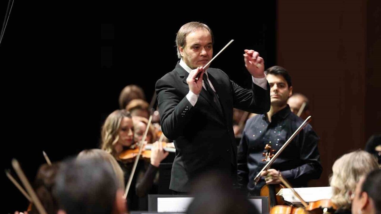 İDSO, Robert Lakatos ile Aralık Konserine Başladı