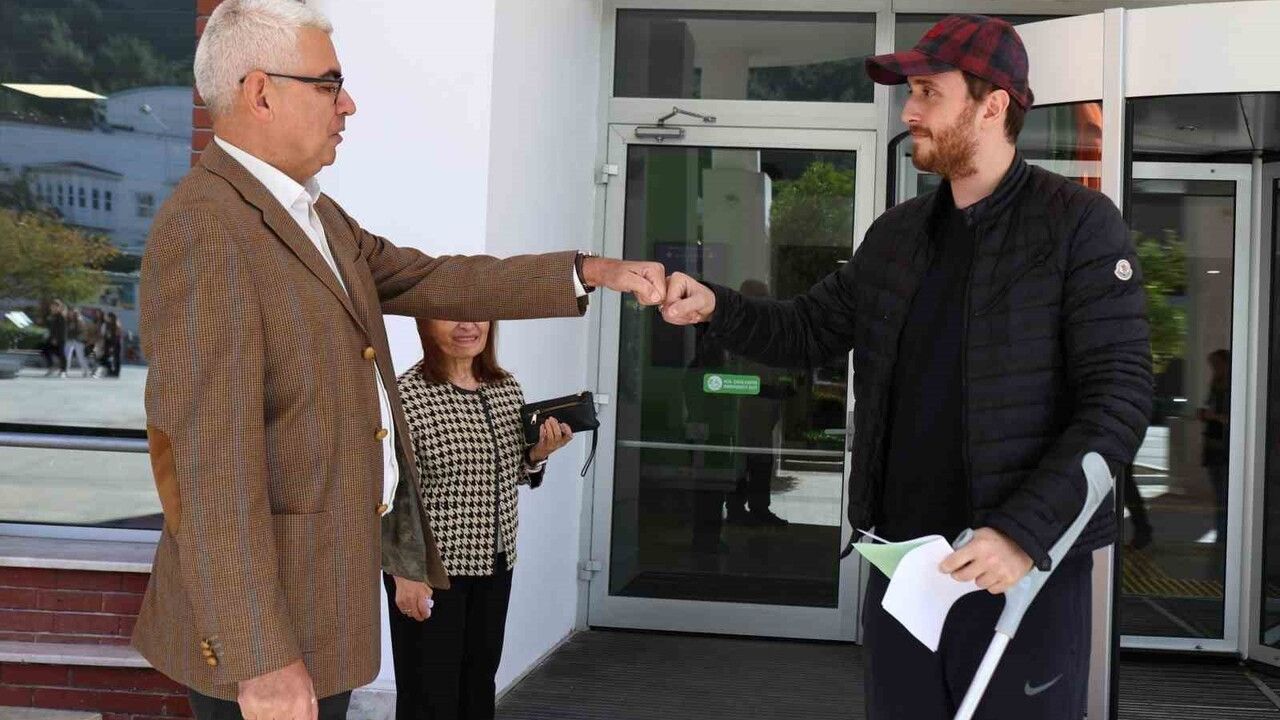 İEÜ 'Elden Ele' ile Nikotin Bağımlılığına Karşı Seferberlik