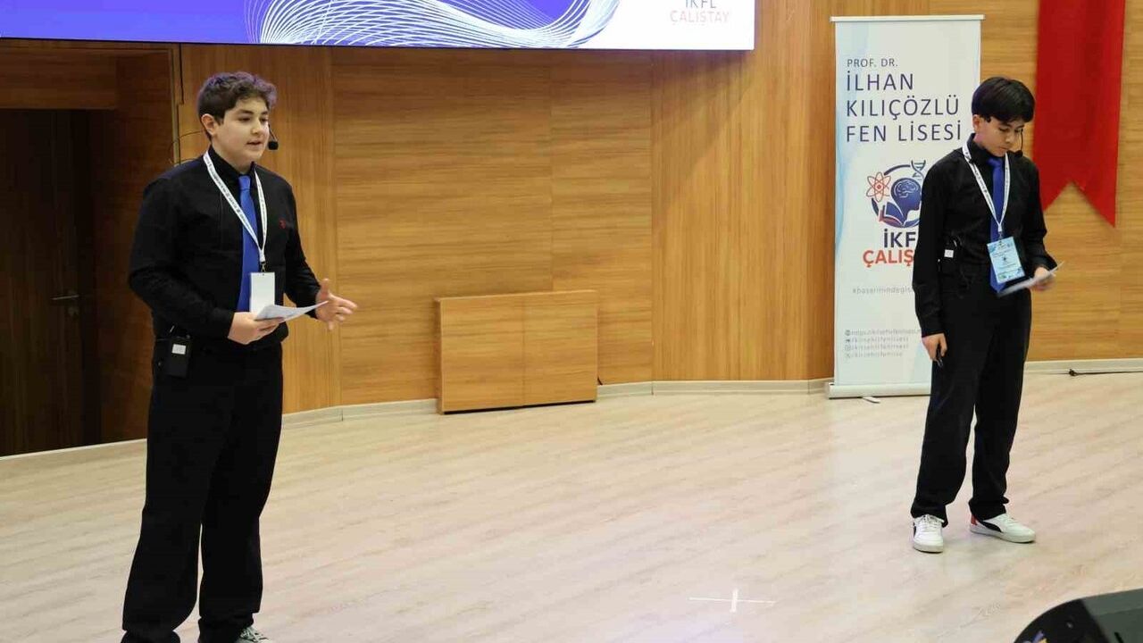 İlhan Kılıçözü Fen Lisesi'nden İlk 'Öğrenci Çalıştay': Yapay Zeka Sunumları
