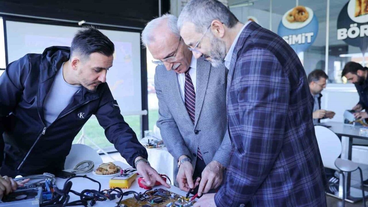 İlkadım Belediyesi'nden Sıfır Atık Atılımı: Elektronik Atıkta Farkındalık