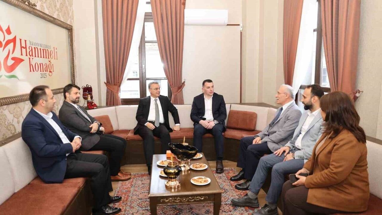 İlkadım’dan Kovanlık’a Destek: Kardeş Belediyeler Ortak Projelere Hazırlanıyor