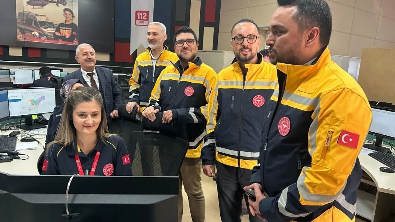 İnan'dan 112 İstasyonlarına Ziyaret — Acil Sağlık Hizmetleri Haftası'nda Destek