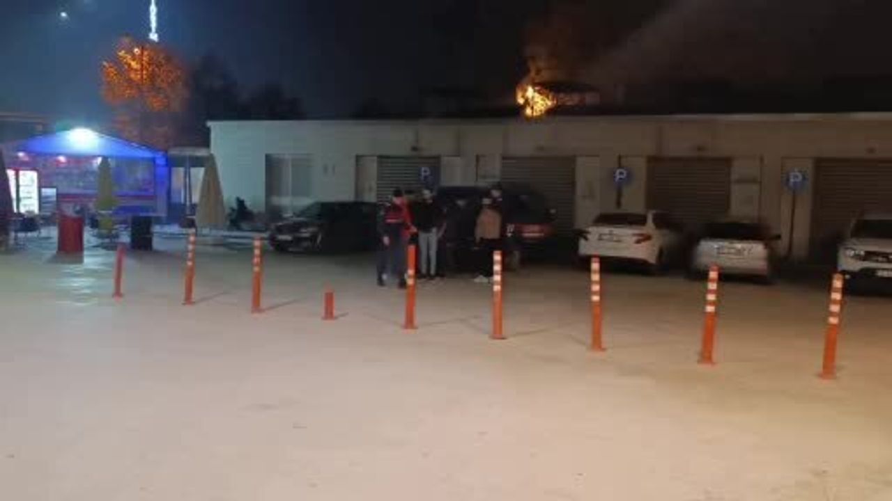 İnegöl'de 8 Kaçak Göçmen Yakalandı — Cerrah Mahallesi'nde Operasyon