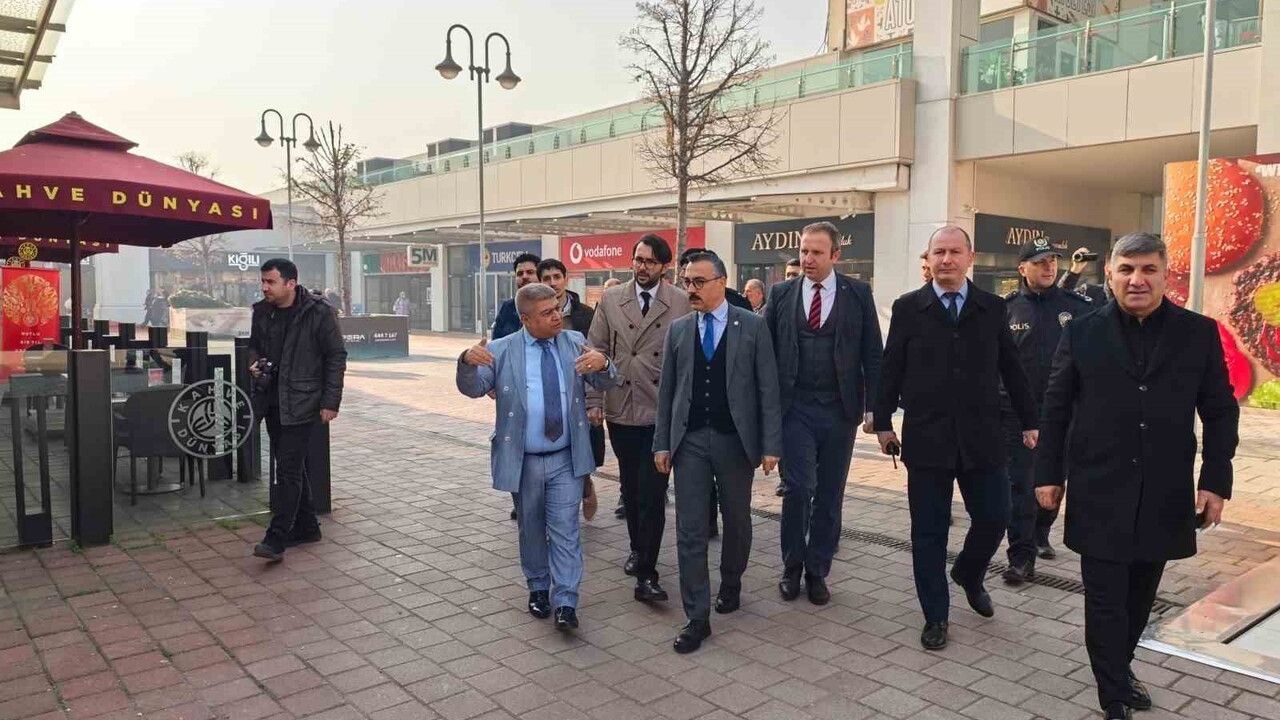 İnegöl'de Kafelere Sigara Denetimi