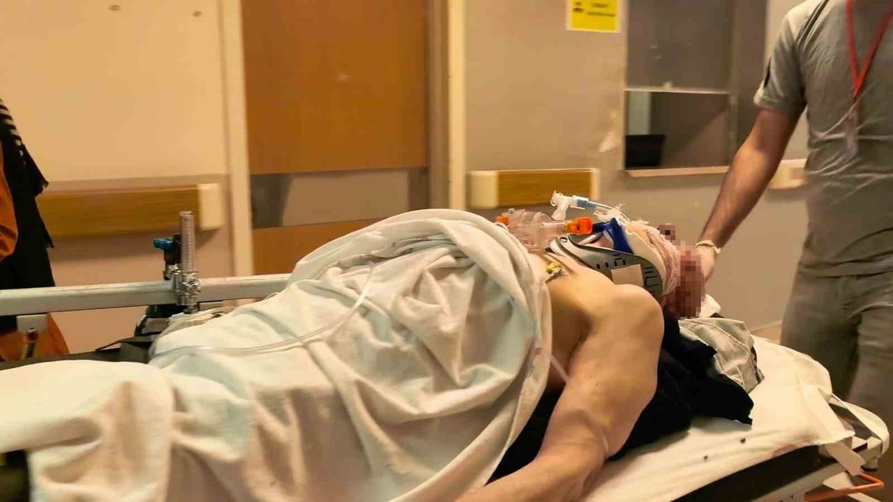 İnegöl'de Merdiven Boşluğuna Düşen 81 Yaşındaki Adam Ağır Yaralandı