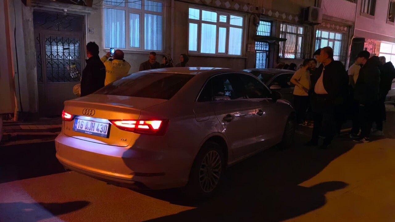 İnegöl'de Polisten Kaçan 18 Yaşındaki Sürücü 5 Kilometrede Yakalandı